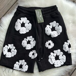 Denim Tears The Cotton Wreath shorts